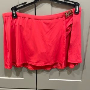 NWT Michael Kors belted skirt bottom in geranium color